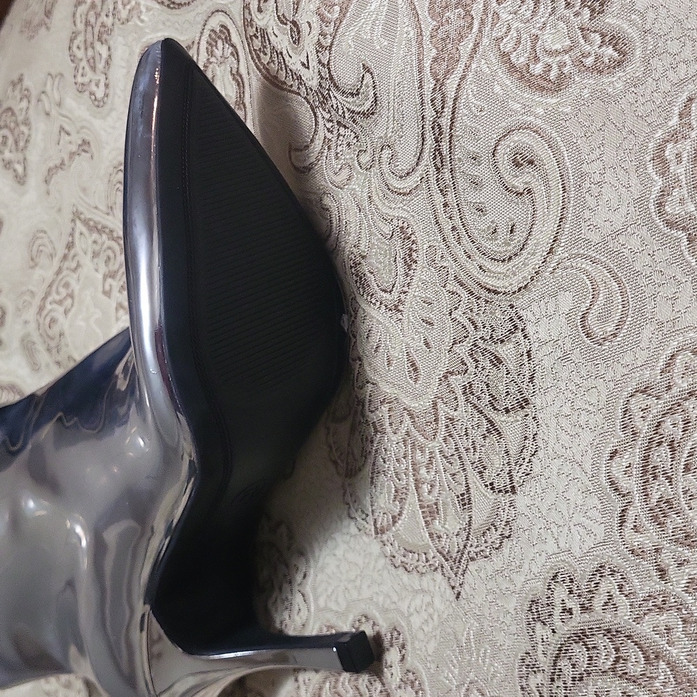 a new day Metallic Silver Heeled Boots - Picture 4 of 4